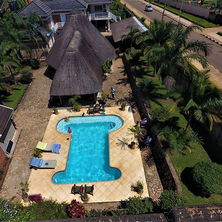 Entebbe Palm Hotel Exterior foto