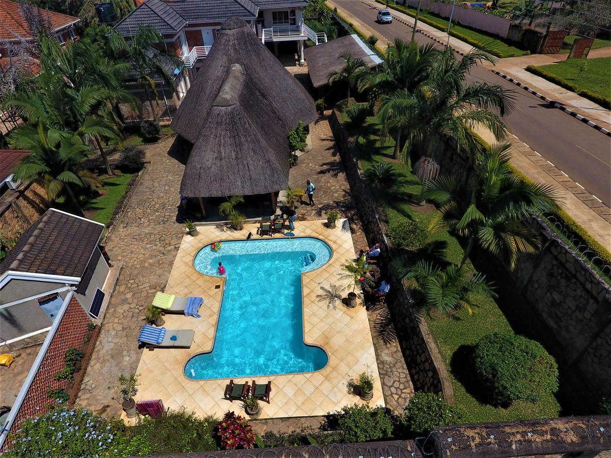 Entebbe Palm Hotel Exterior foto